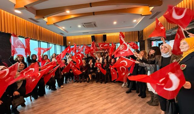 Kahramanmaraş’ta Kadınlar Tek Yürek! 29 Ekim’e Damga Vuran Anlamlı Buluşma