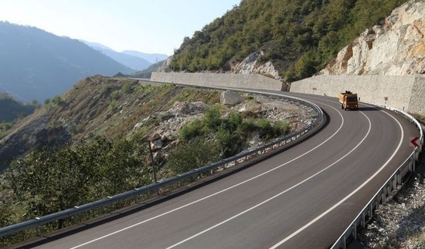 Karadeniz-Akdeniz Yolu Projesi çalışmaları Tamamlanmak Üzere