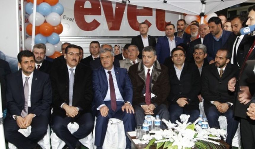 Kahramanmaraş'ta AK Parti Evet Ofisi Açıldı