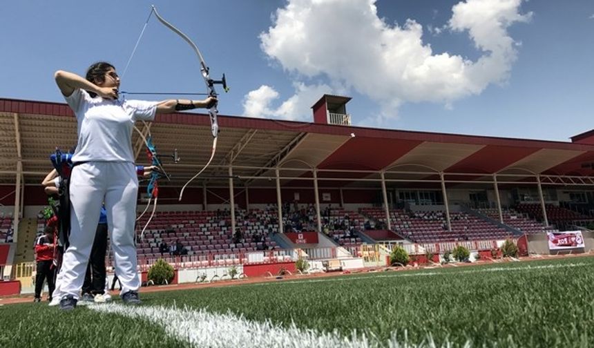 Kahramanmaraş'ta Okculuk turnuvası düzenlendi