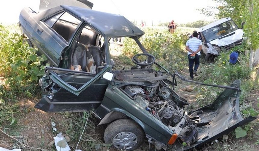 Kahramanmaraş'ta feci kaza! 1 Kişi öldü 1 kişi yaralandı