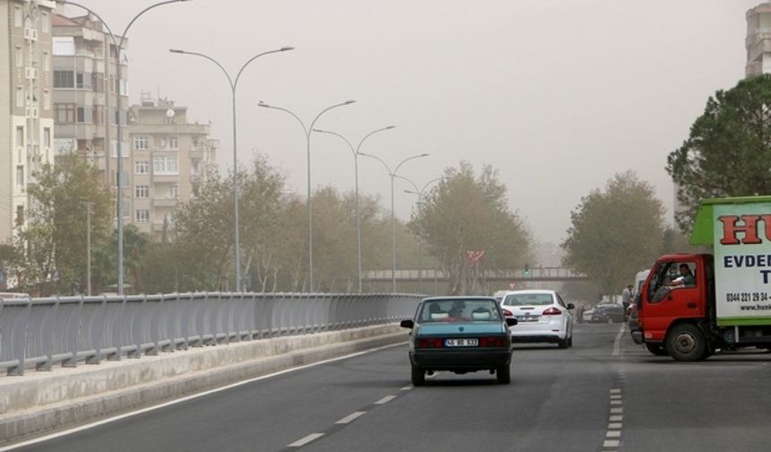 Toz bulutu Kahramanmaraş'ta