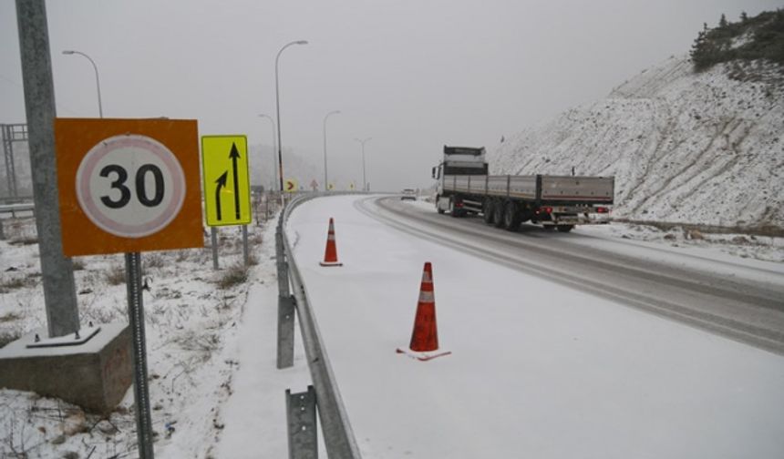 Kahramanmaraş'ta beklenen kar geldi