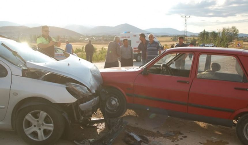 Kahramanmaraş'ta zincirleme trafik kazası: 8 yaralı