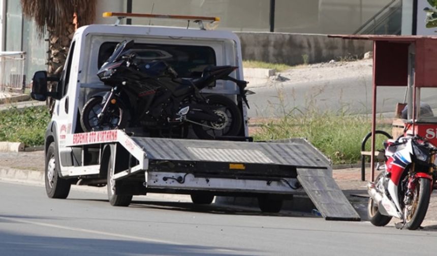 Önce motosikletin sonra otomobilin çarptığı kadın öldü