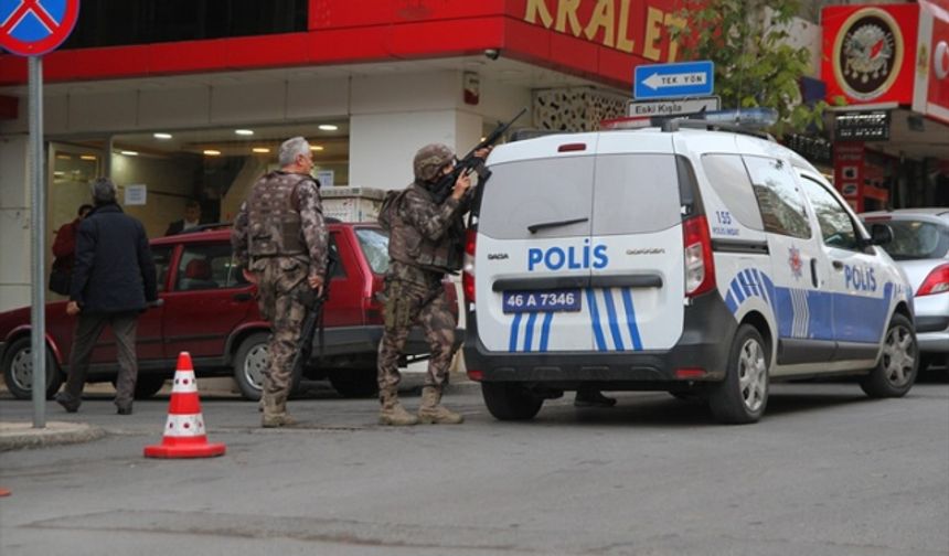 Kahramanmaraş'ta polis ekibine silahla ateş edildi, iki polis yaralandı