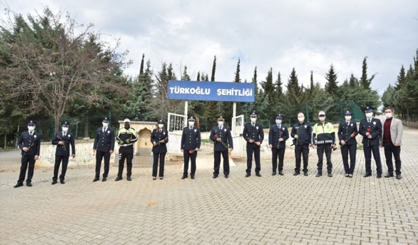 Kahramanmaraş'ta polis ekipleri şehitliği ziyaret etti!