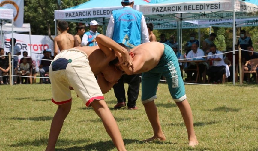 Kahramanmaraş'ta 2. Uluslararası Pazarcık Şalvar Güreşi Müsabakaları düzenlendi!