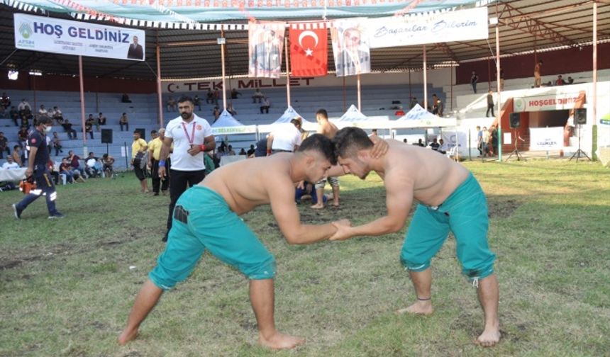 Kahramanmaraş'ta Güreş Şampiyonası sona erdi!