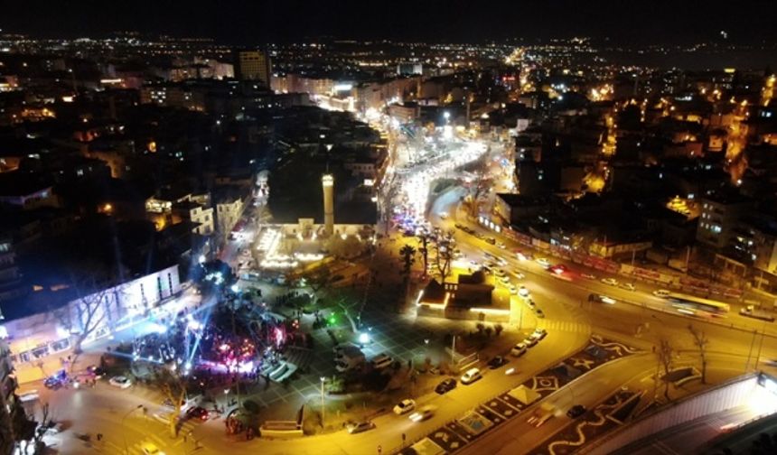 Kahramanmaraş'ın kurtuluşunun 102. yılı etkinlikleri kapsamında kortej yürüyüşü yapıldı