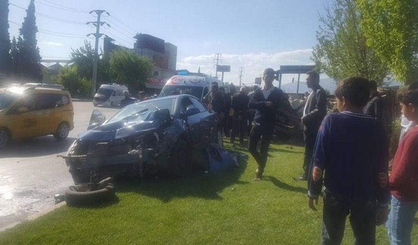 Kahramanmaraş'ta trafik kazası! Yaralılar var...