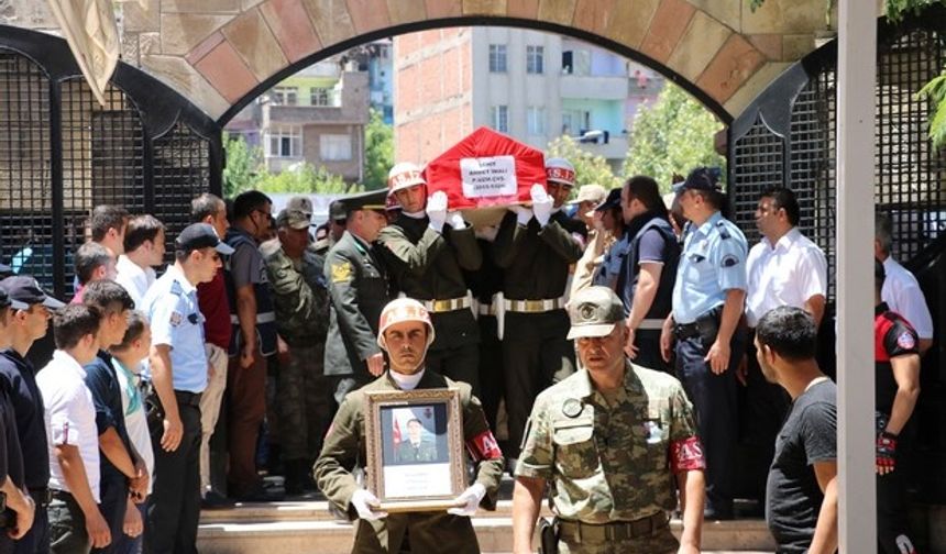 Kahramanmaraş Şehidi Ahmet İmalıyı son yolculuğuna uğurladı