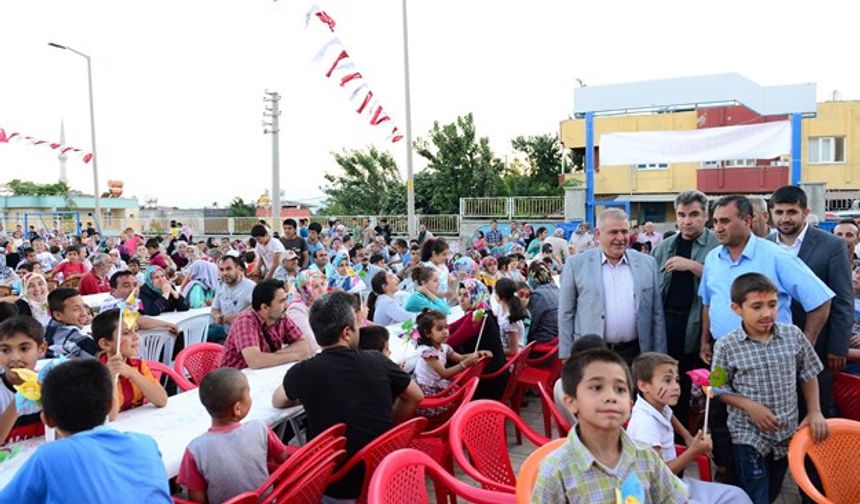 Onikişubat Belediyesi semt iftarları başladı