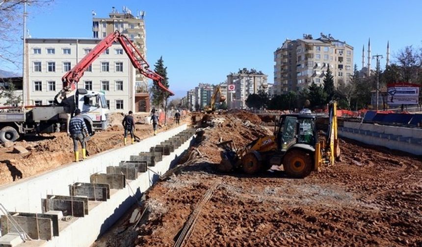 Çukurova Tünel Kavşağı çalışmaları hız kesmeden devam ediyor