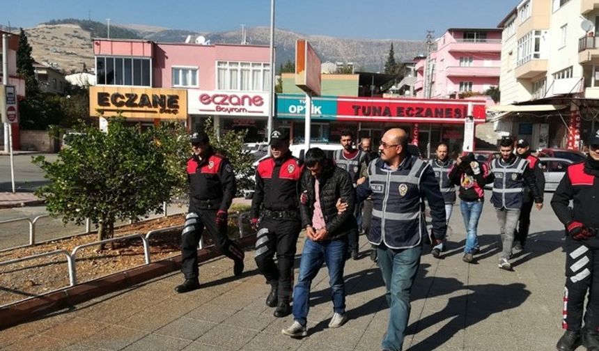 Kahramanmaraş'ta Hırsızlık operasyonu - 3 Kişi Tutuklandı