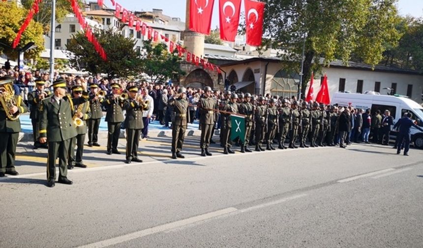 Şehit Mehmet Kaşık son yolculuğuna uğurlandı