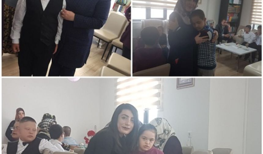 Sütçü İmam Kız Öğrenci Yurdu'ndan Farkındalik Etkinliği