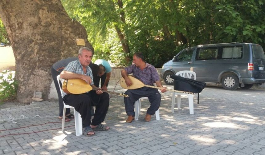 Kahramanmaraş'ta yıllardır süren geleneklerini sürdürüyorlar!