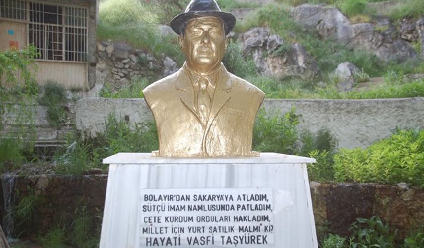 Hayati Vasfi Taşyürek, doğduğu mahallede anıldı