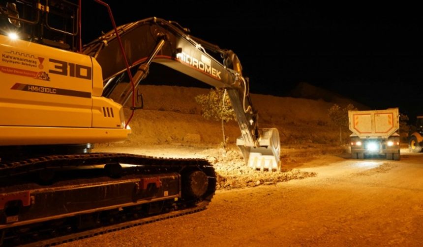 Kahramanmaraş'ta  Ağcalı Yolu’nda çalışmalar aralıksız devam ediyor!