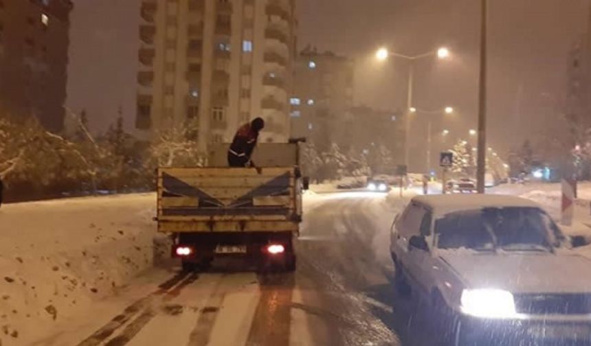 Kahramanmaraş Büyükşehir Belediyesi Çalışmalarını Sürdürüyor