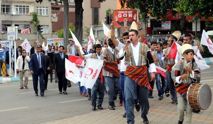 Milli İttifak Kahramanmaraş'ta Sevi Yürüyüşü Düzenledi