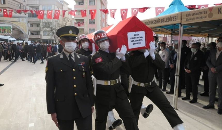 Kahramanmaraşlı şehit Uzman Çavuş Ahmet Akdal son yolculuğuna uğurlandı