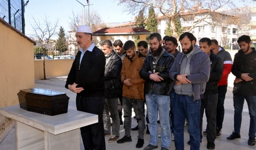 Kahramanmaraş'ta 2 aylık bebek toprağa verildi