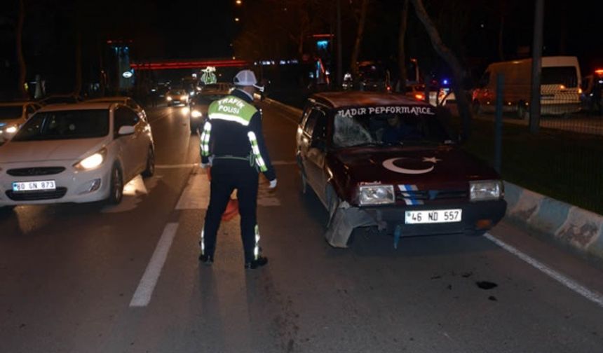 Yaya geçidinde otomobilin çarptığı kadın, ağır yaralandı