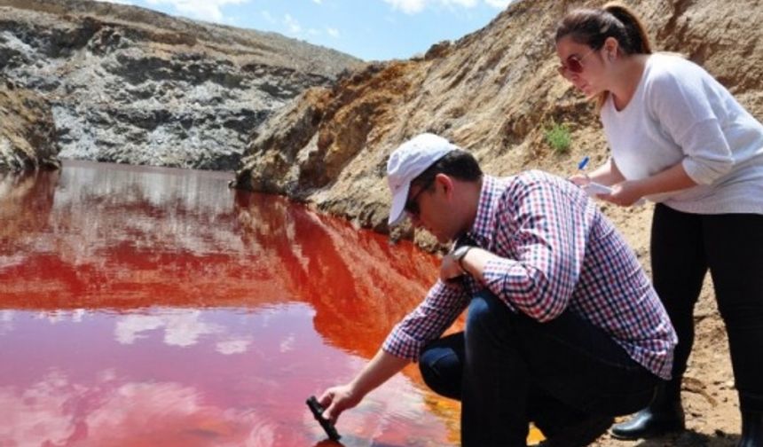 Kızıl Gölete İnceleme