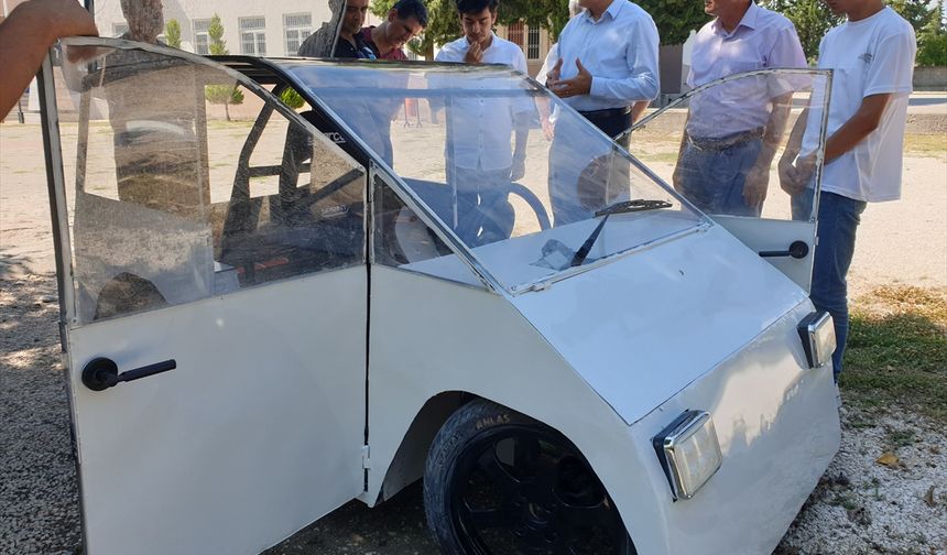 Osmaniye'de Lise öğrencileri 40 günde yaptıkları elektrikli arabayla TEKNOFEST yarışlarına katılacak!