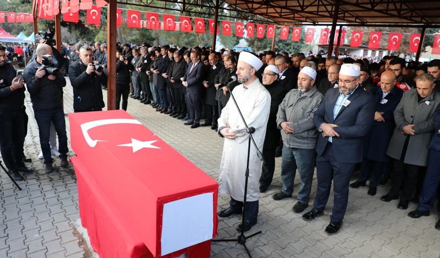 Kahramanmaraşlı Şehit Müslüm Özdemir'in Naaşı Dualarla Defnedildi!