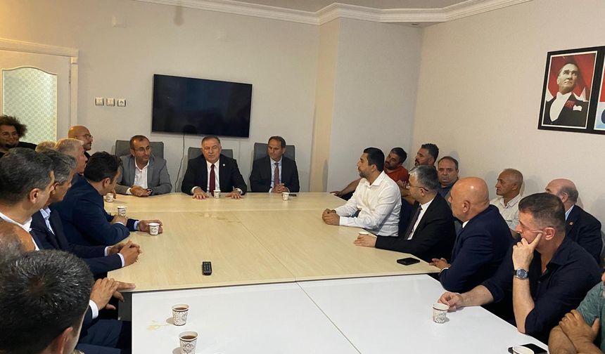 CHP'li Zeybek: 'Kahramanmaraş'ta bir belediyeyi dörde çıkartmak ciddi başarı'