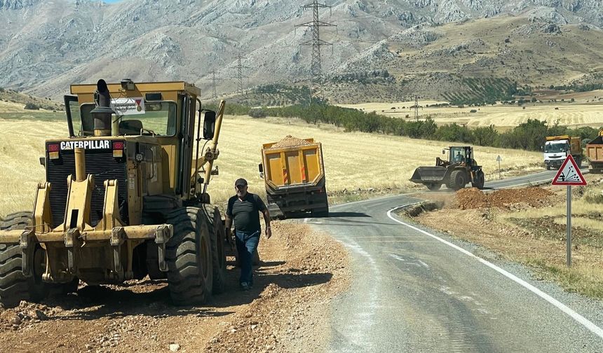 Kahramanmaraş Büyükşehir Belediyesi’nden Elbistan’a Yol Yatırımı
