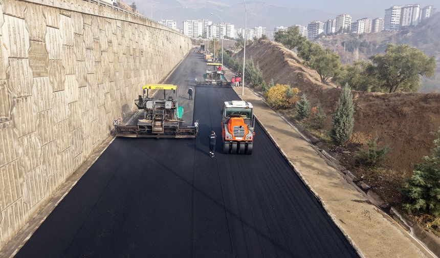 Kahramanmaraş’ta Sümbüllü Caddesi Modernize Edildi