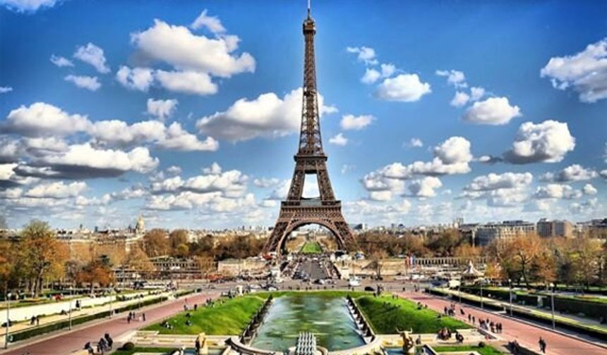 Dünya Turizminde Zirve El Değiştirdi mi? 2024'te En Çok Turist Alan Ülke Açıklandı!