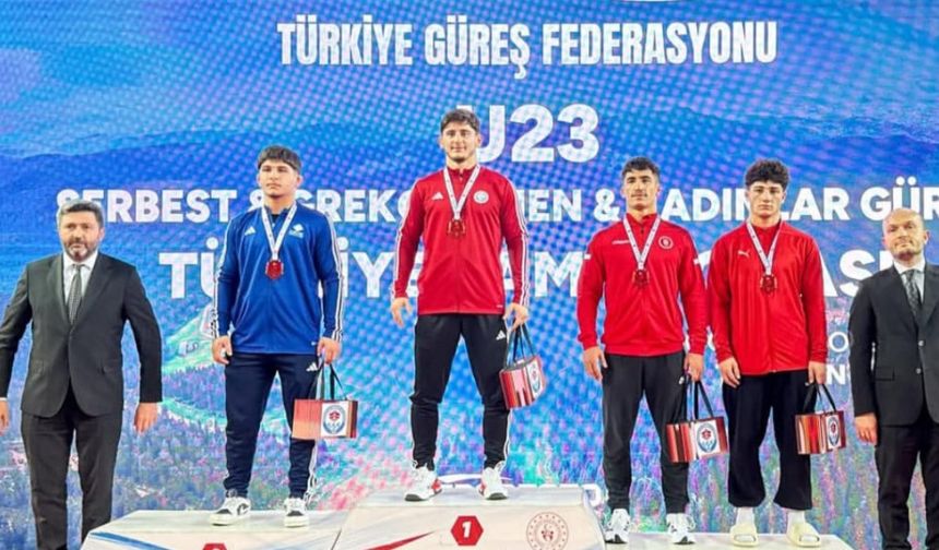 Kahramanmaraşlı Güreşçilerden Türkiye Derecesi