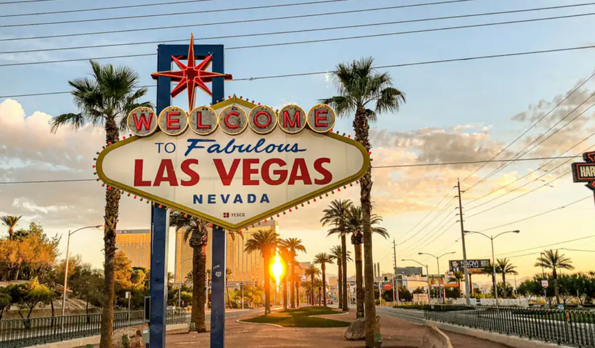 Las Vegas Ne Anlama Gelir? Çayırlar, Işıklar, Muhafızlar, Yıldızlar