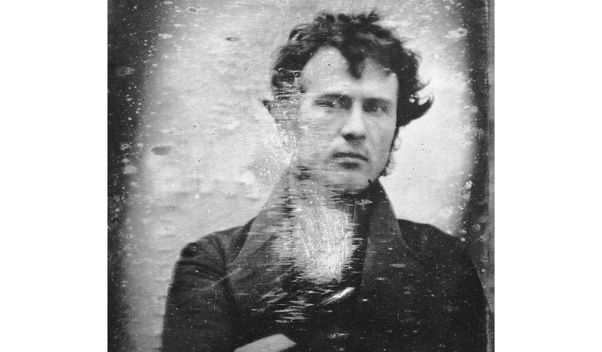 Tarihte bilinen ilk selfie kaç yılda çekilmiştir?