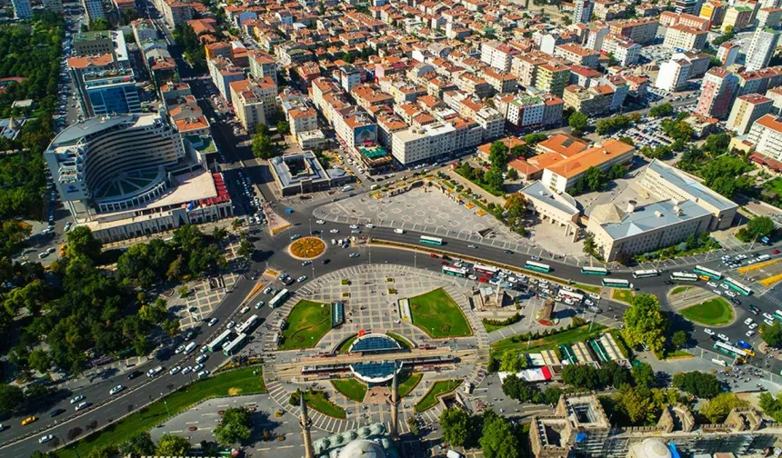 Kayseri, Sivas, Eskişehir ve Afyonkarahisar: Hangi Şehrin Nüfusu Daha Fazla?