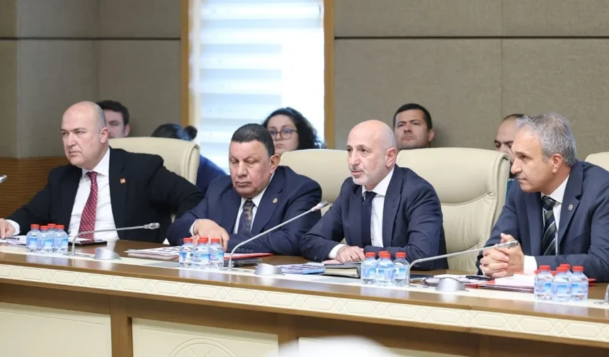 CHP'li Ali Öztunç'tan Okul Saldırıları Araştırma Komisyonu İlk Toplantısı Sonrası Tepki