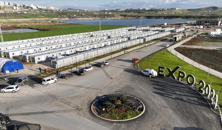 Kahramanmaraş’ta Konteyner Dönemi Bitiyor: Bakan Kurum Tarih Verdi