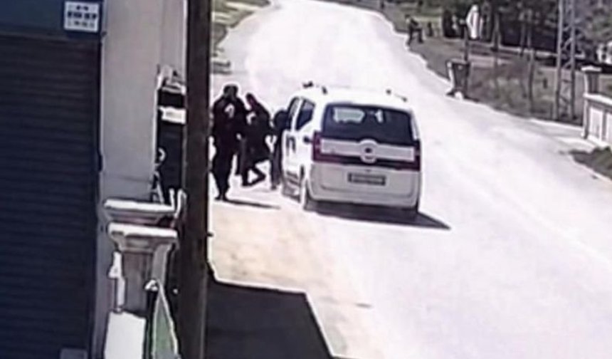 Kahramanmaraş’ta Korkutan Anlar: Karşıya Geçen Kadına Araç Çarptı!