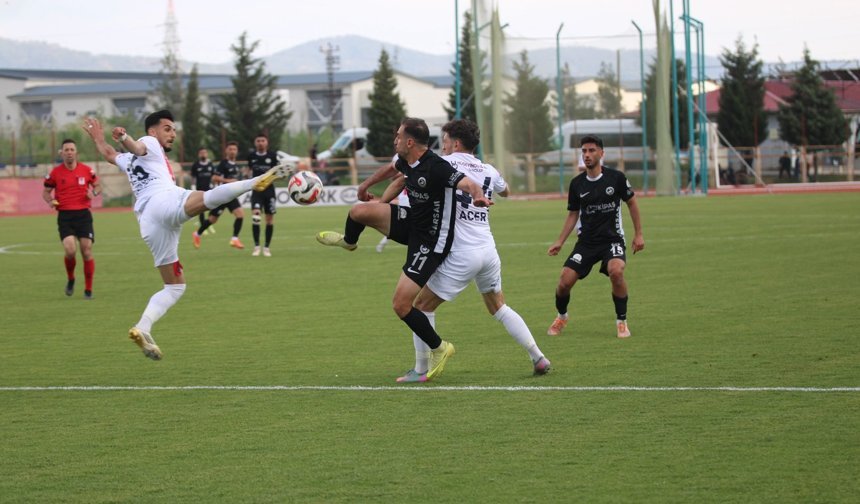 Kahramanmaraş İstiklalspor evinde gol bulamadı: Final bileti Mardin’e kaldı
