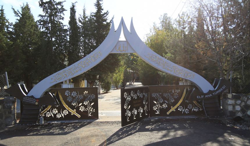 Kahramanmaraş’ta Elif Ana Türbesi’nde Skandal Olay!