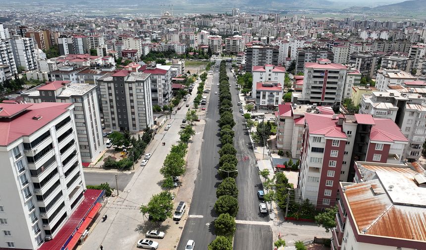 Kahramanmaraş’ta Ahir Dağı Caddesi’ne 3 Bin Ton Asfalt Serilecek
