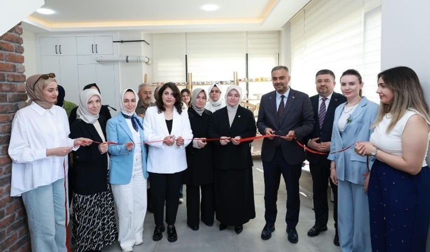 Onikişubat Belediyesi Kadınların Emeğini Sergiyle Taçlandırdı