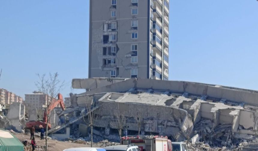 Kahramanmaraş Deprem Davasında Belediye Yetkililerine Dava Açıldı