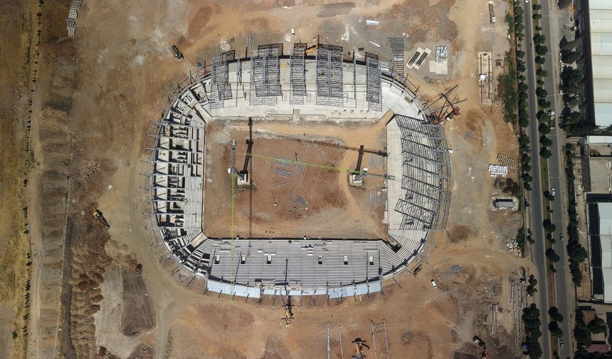 Tribünler Ortaya Çıktı! Kahramanmaraş Stadyumu Şekilleniyor