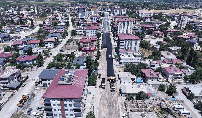 Kahramanmaraş Elbistan’ın Yoğun Kullanılan Caddesi Yenileniyor